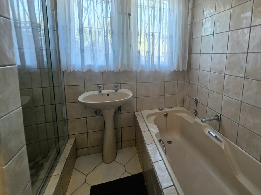 3 Bedroom Property for Sale in Keidebees Northern Cape